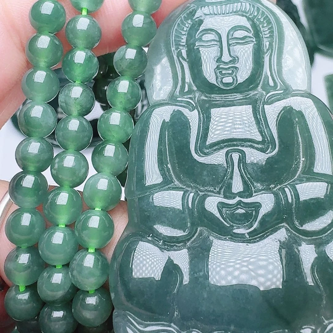 翡翠未镶嵌颈饰111