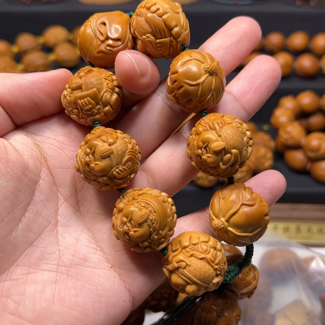 轻***舟橄榄核手串/手链2.4横财