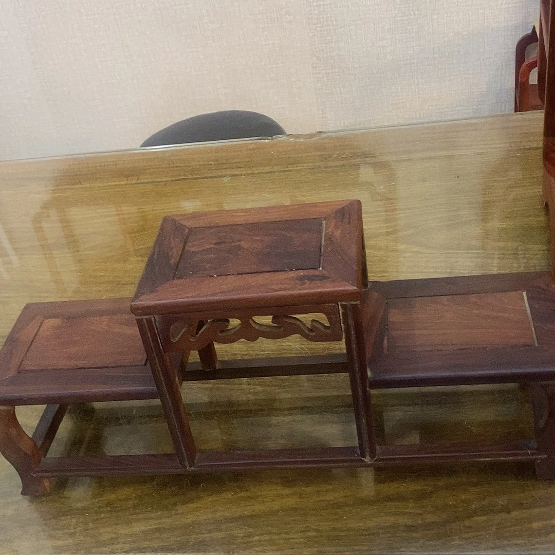 红酸枝木类架子长33 X宽9 X15 高