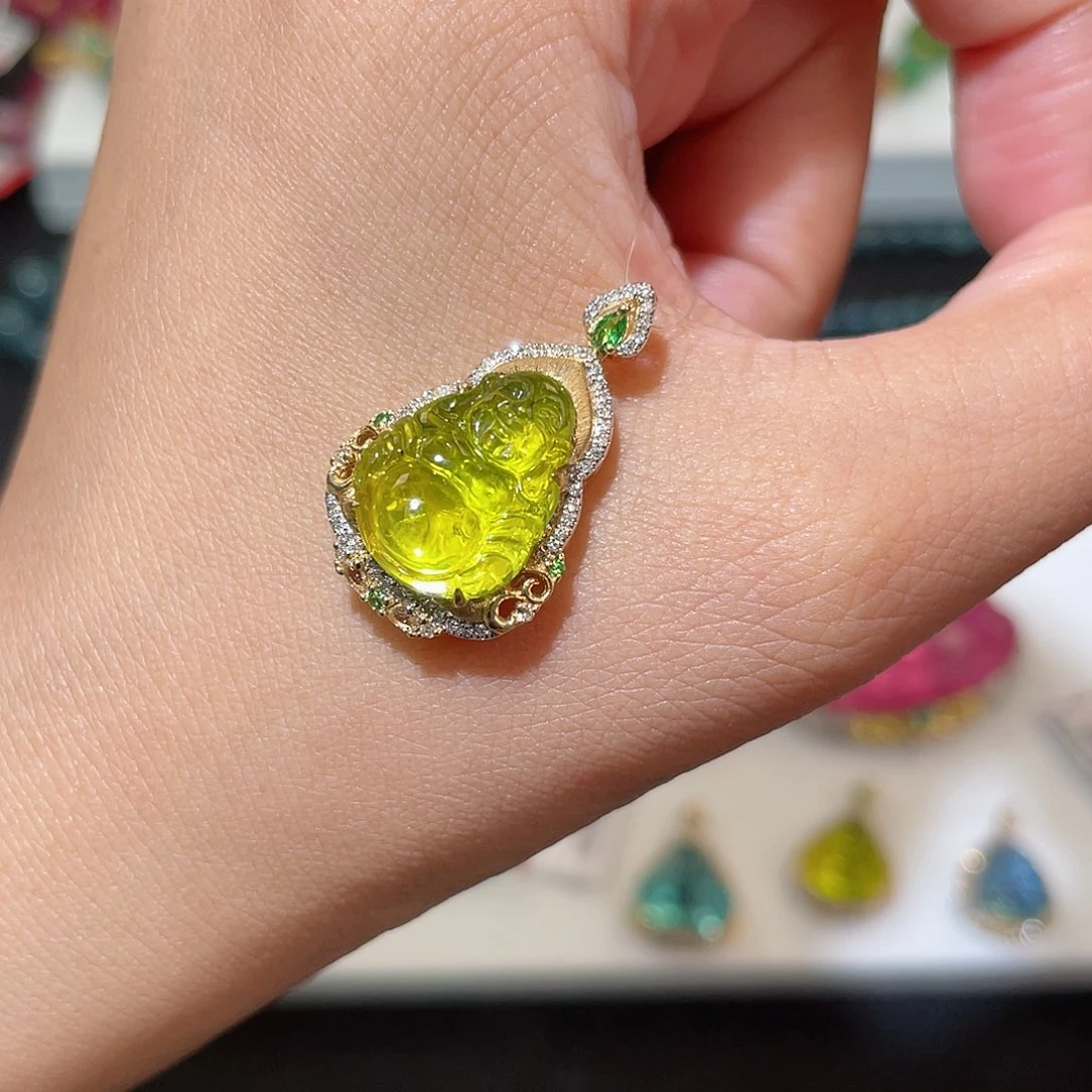 黄色碧玺吊坠(不含链)18K金镶嵌 镜面体 金丝雀佛公