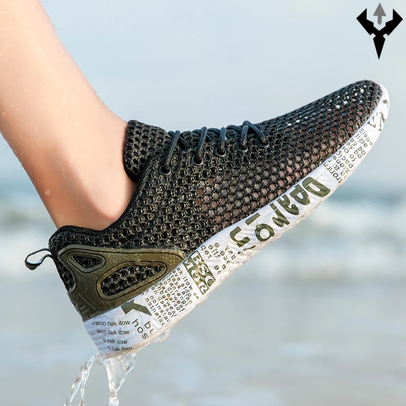 男鞋夏季网面透气鞋子男春夏爆款2025新款不臭脚溯溪鞋镂空鞋底