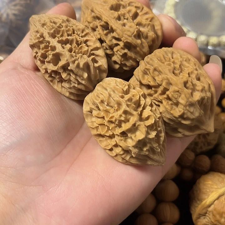 啊***叔文玩核桃把件42左右微瑕鸡心➕赠品瑕疵招财鼠