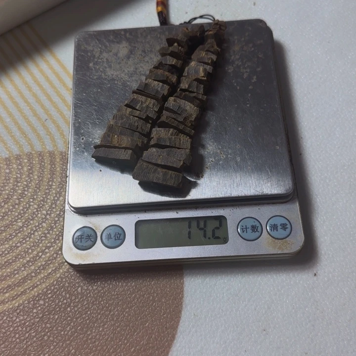 木大*紫罗兰沉水车挂14克