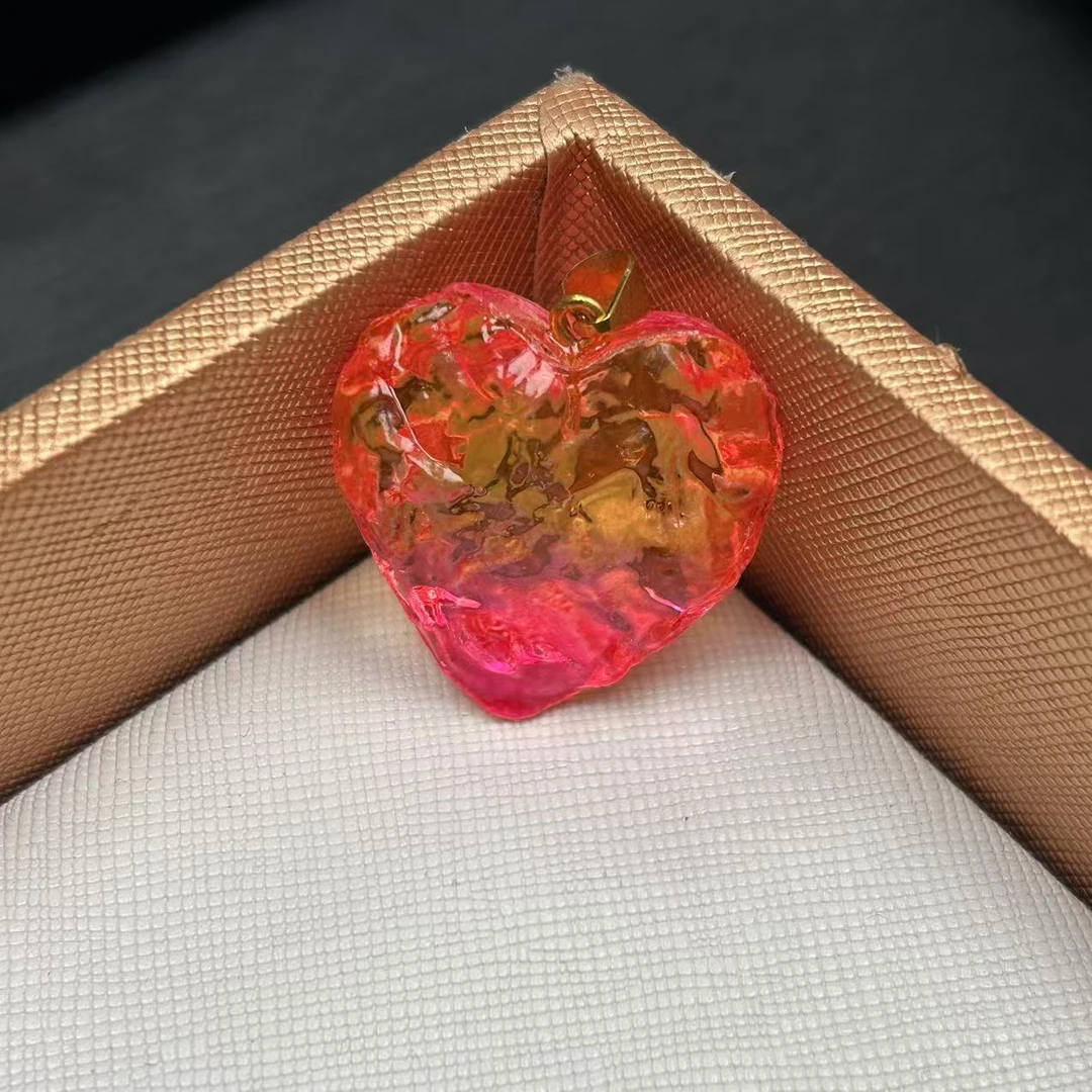 k253精品高档时尚款男女通戴裸石吊坠多样性发其一