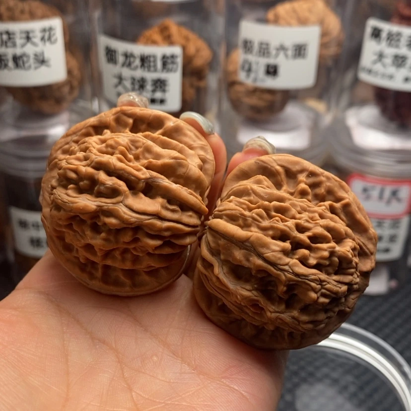 【闪购商品】文玩核桃吊坠山地楼45