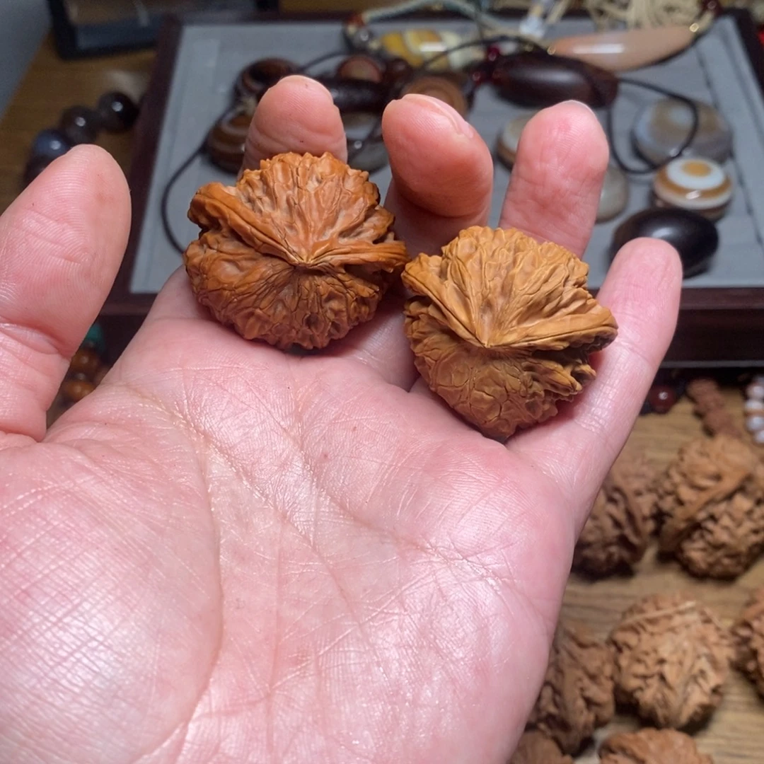 核桃手串/手链有黄，有色差蛇
