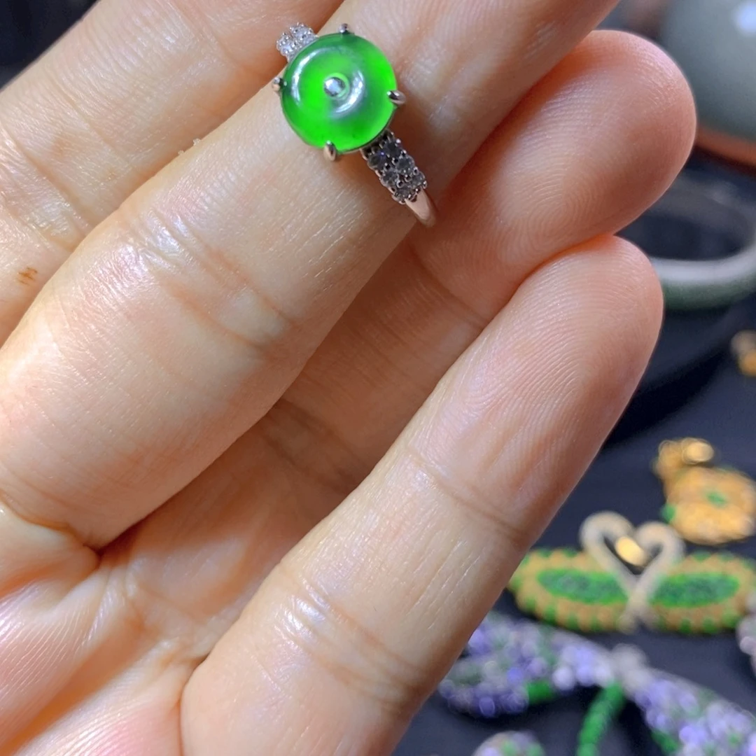 翡翠银S925镶嵌颈饰(****千天然翡翠