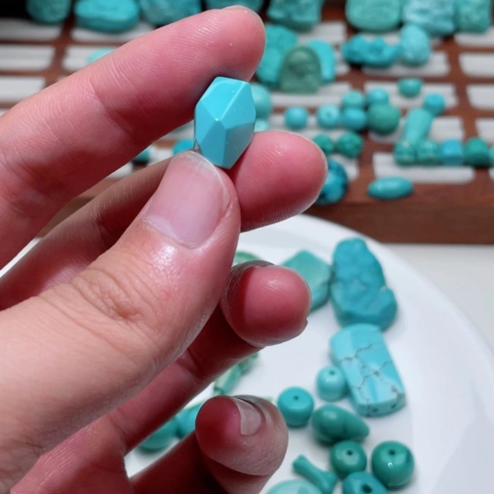 嗔***寞未镶嵌配饰南红玛瑙