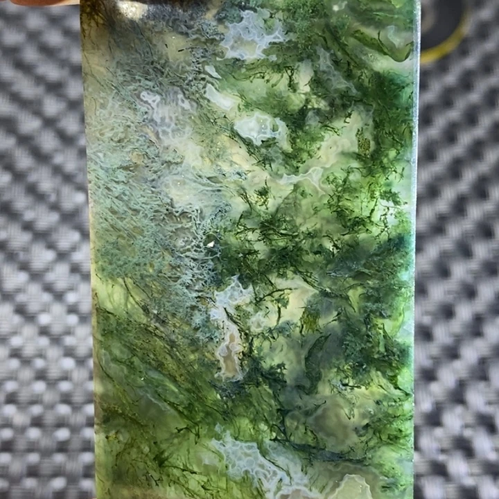 一***生玛瑙/玉髓未镶嵌玛瑙