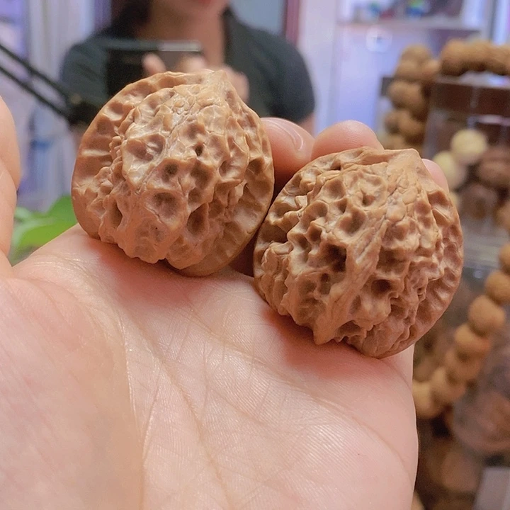 【闪购商品】文玩核桃把件37.5白蛇谷小众