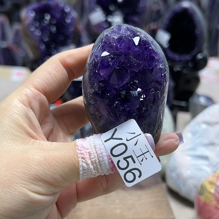 水晶未镶嵌大型摆件（非配饰）摆件