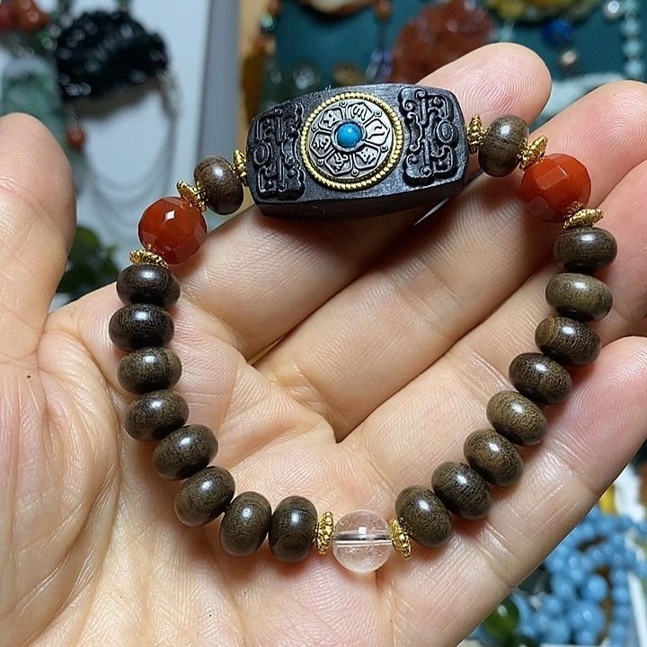 吊坠(赠链)未镶嵌翡翠