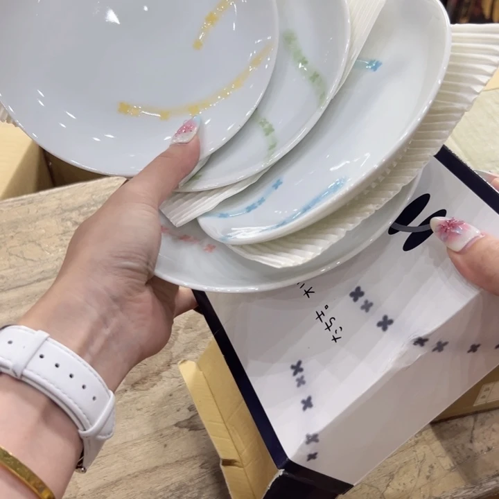 瓷片陶瓷制品行业也出现