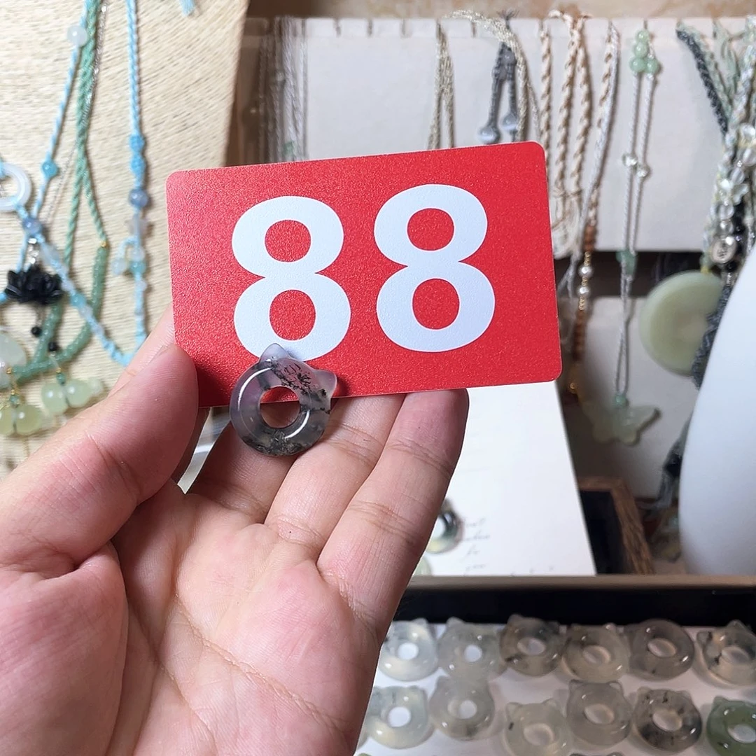 呆***水蛇纹石玉合金颈饰