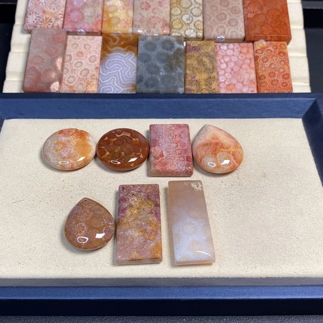 硅化玉未镶嵌吊坠