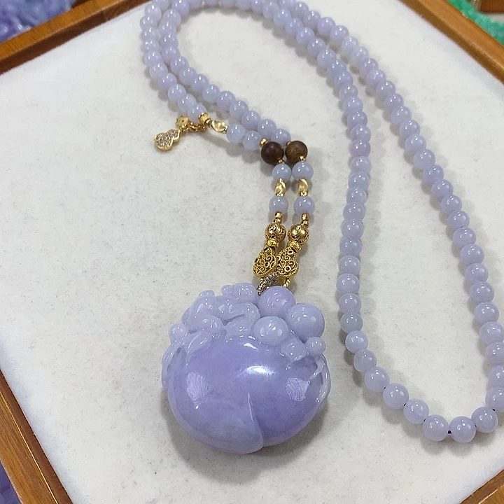 翡翠未镶嵌颈饰翡翠吊坠