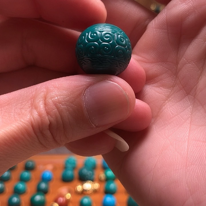 琉璃颈饰地狱色18.8mm回纹