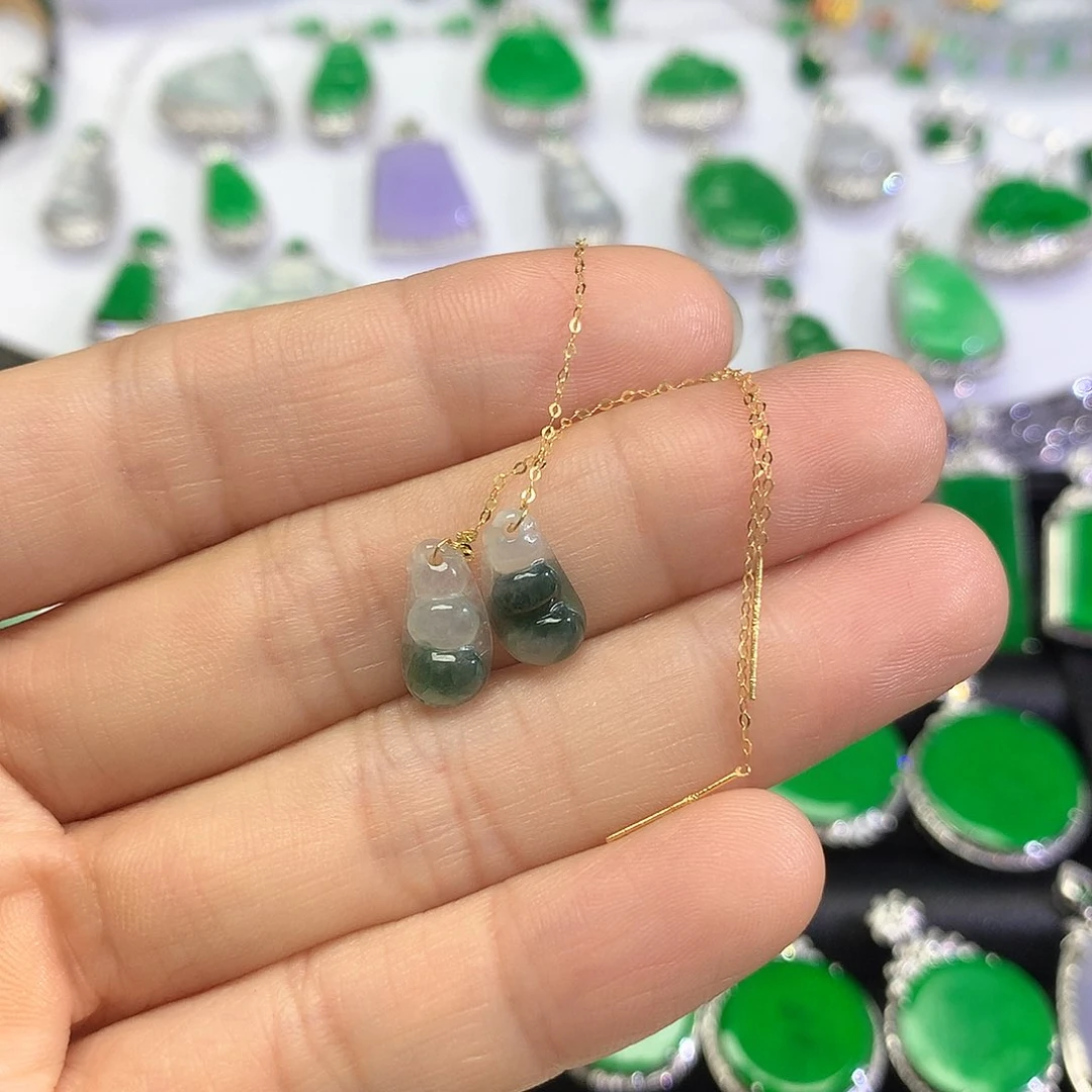 18K金镶嵌翡翠耳饰耳饰