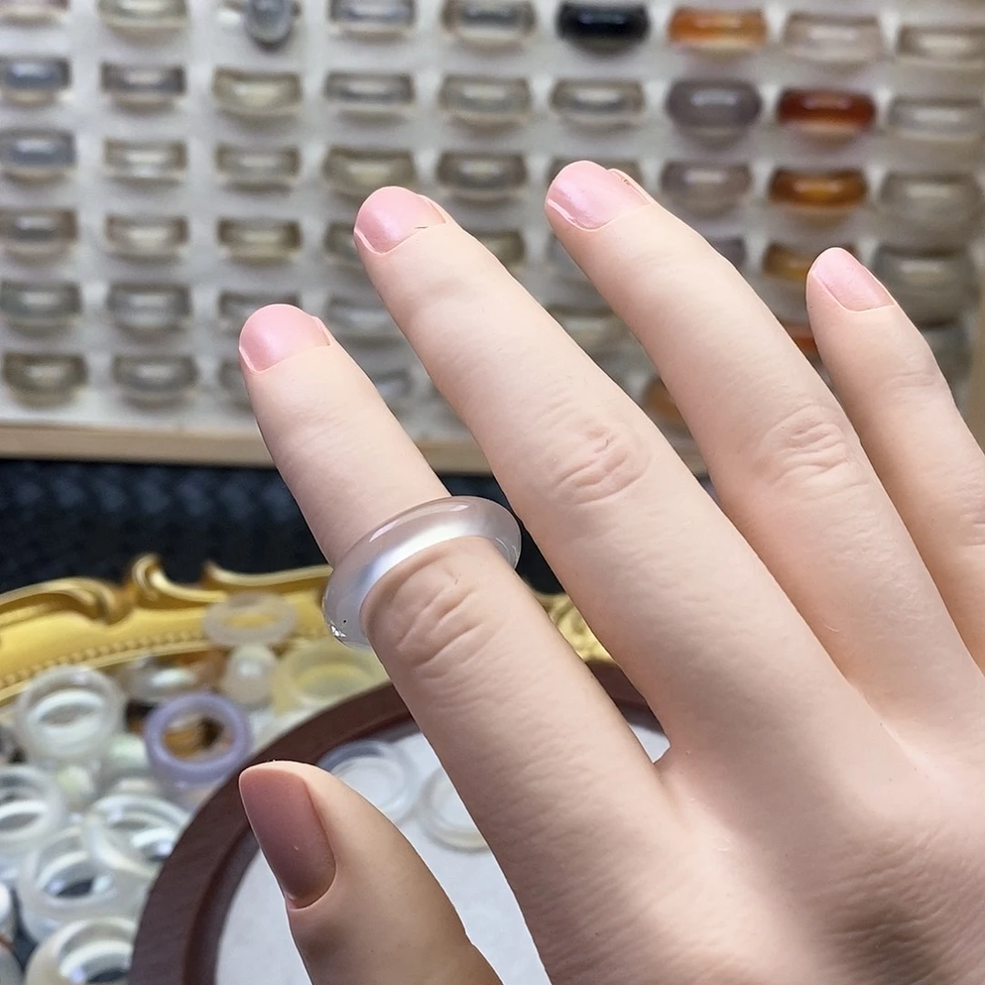 玛瑙/玉髓戒指未镶嵌