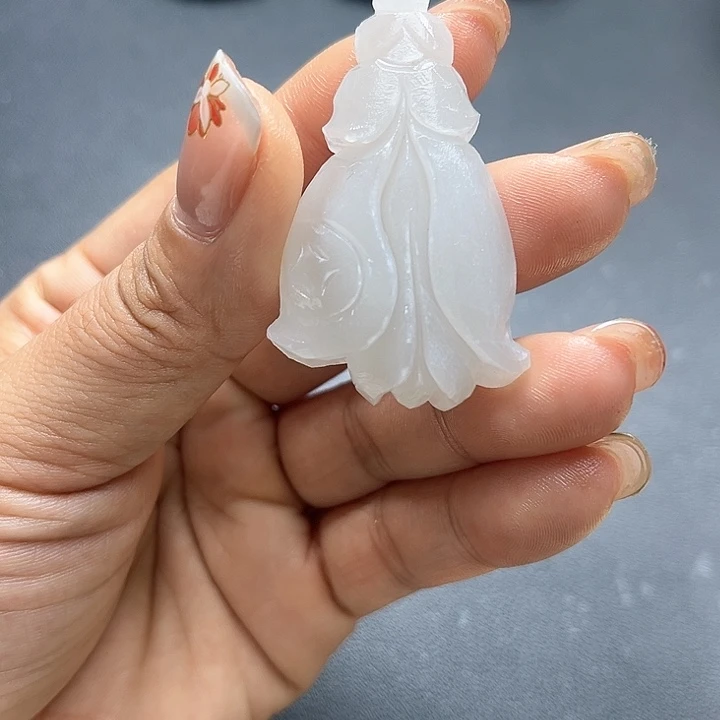 【闪购商品】颈饰未镶嵌和田玉