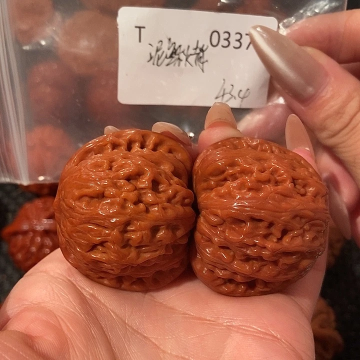 文玩核桃吊坠泥鳅背43