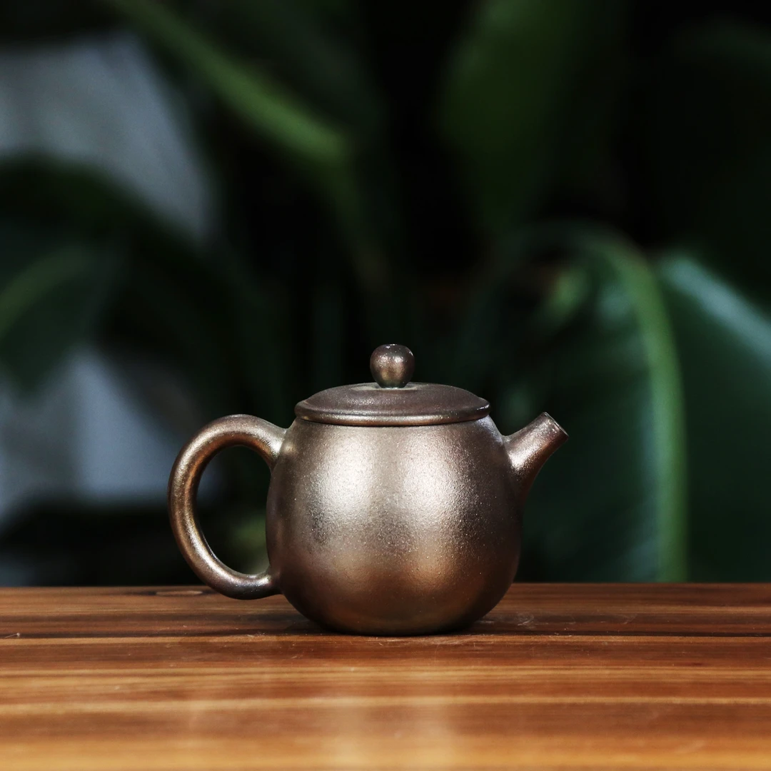 精致窑变手工柴烧壶，容量200cc