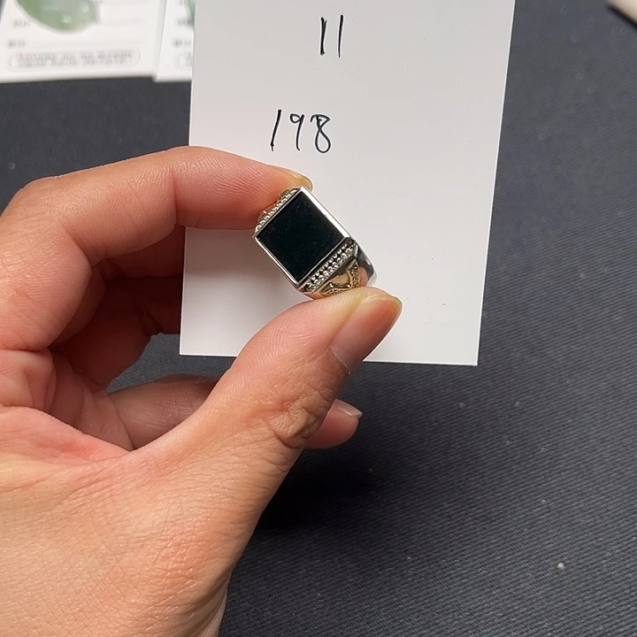 定制翡翠手镯翡翠首饰翡翠未镶嵌