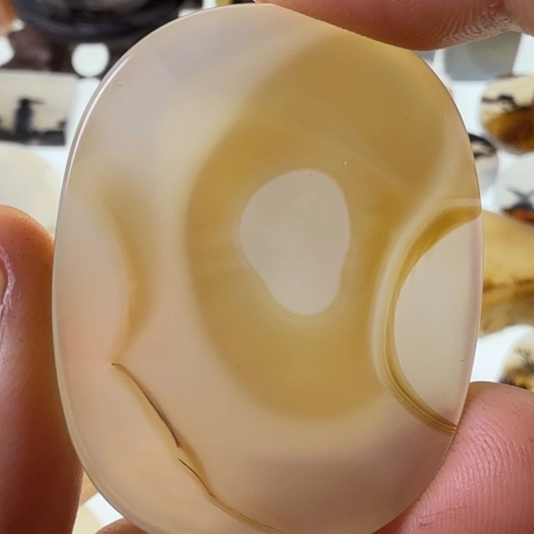 玛瑙/玉髓未镶嵌珠宝半成品