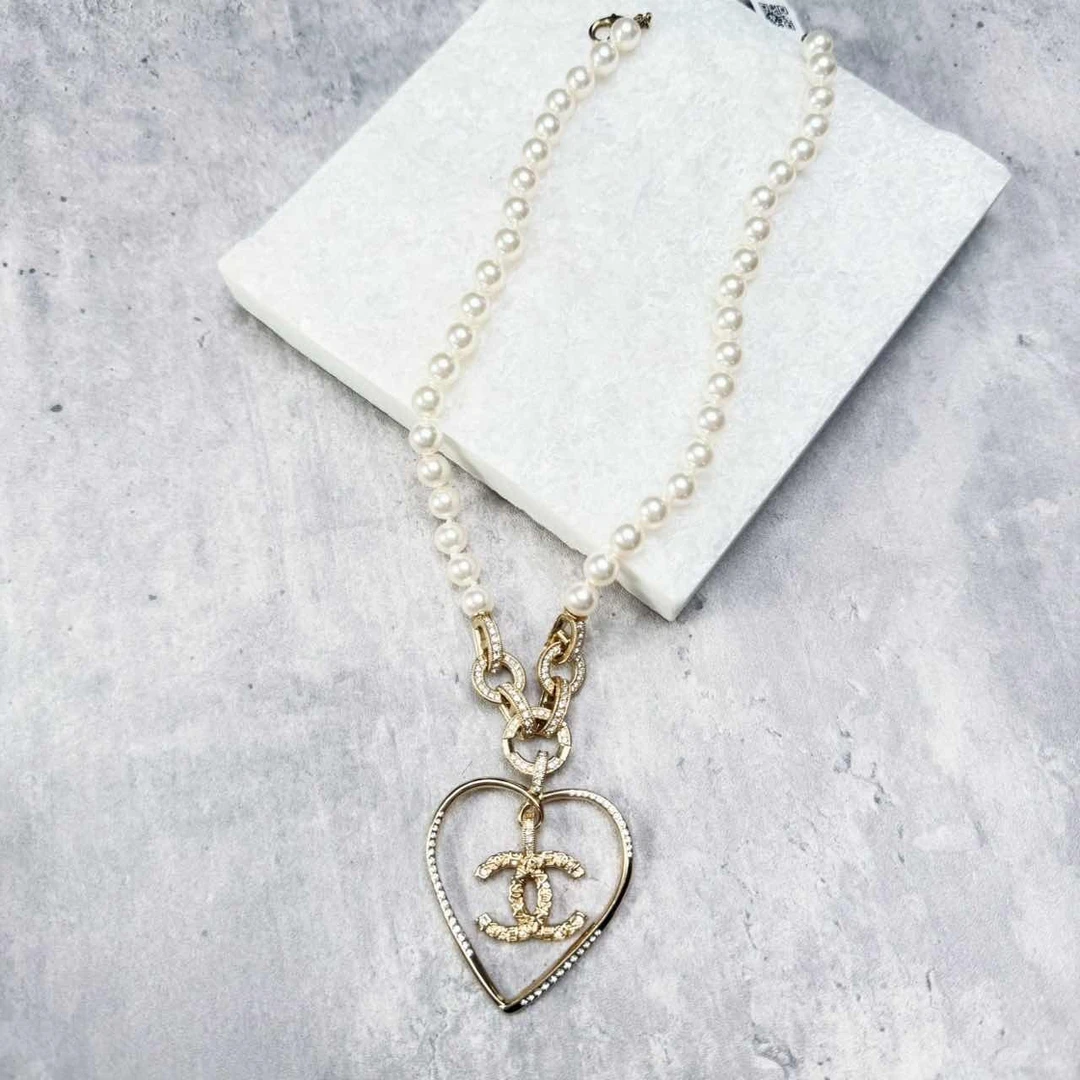 95新 Chanel/香奈儿 柚礼中古/香奈儿桃心珍珠双c项链lz512597