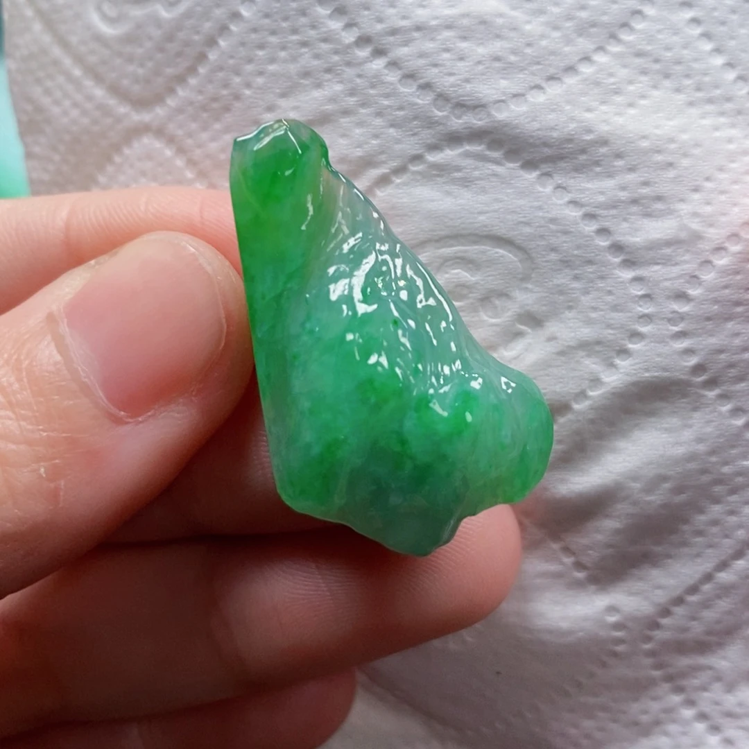 【闪购商品】翡翠吊坠(不含链)未镶嵌438