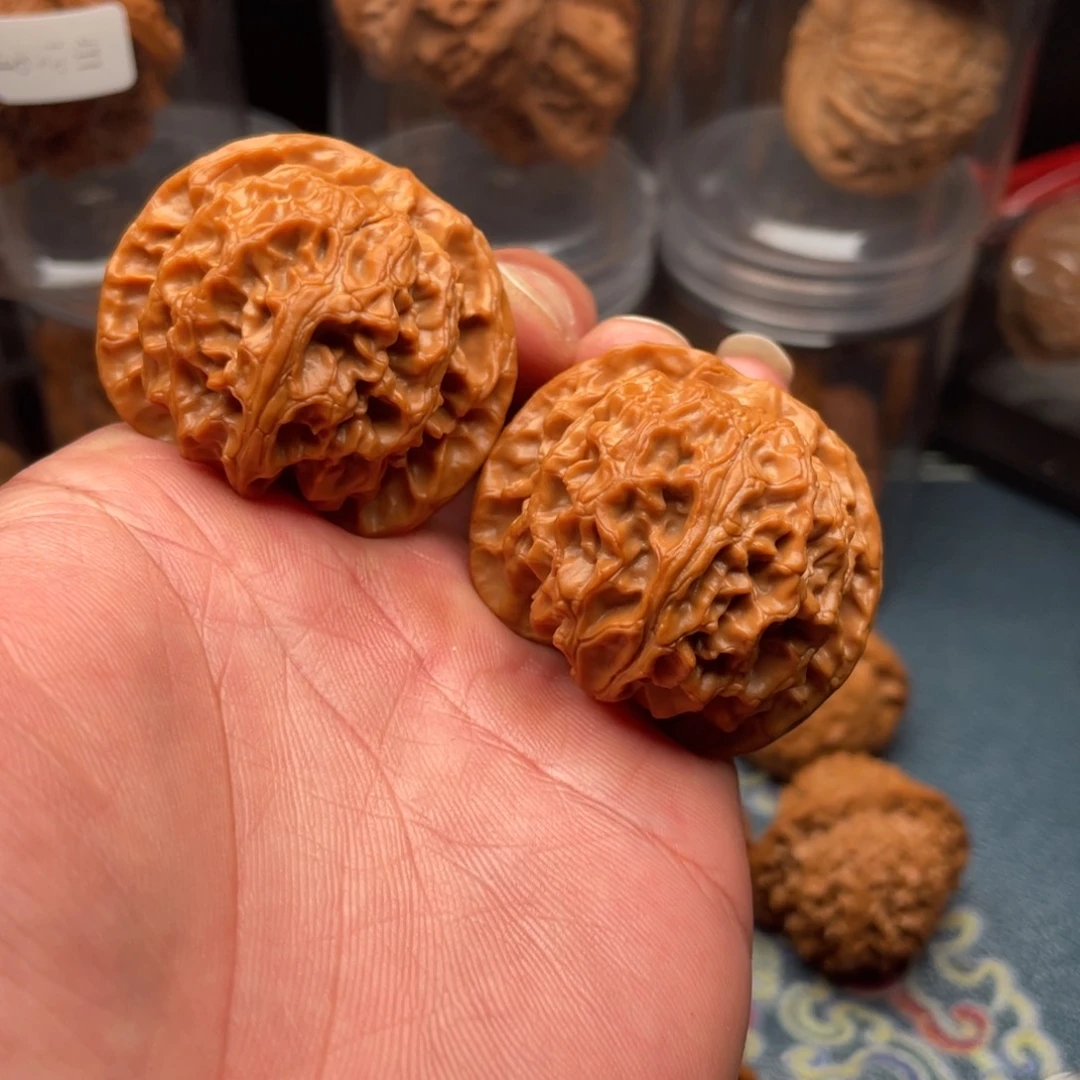 文玩核桃把件苹果