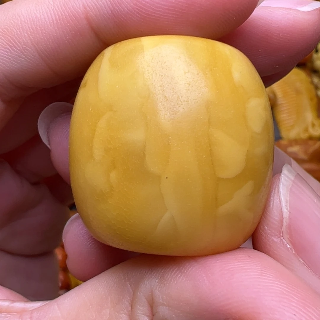 蜜蜡未镶嵌珠宝奇石31.5加