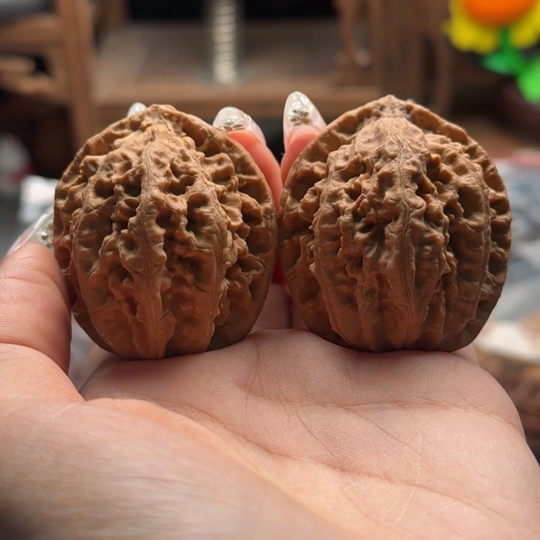 文玩核桃把件巡***风关东木子楸百核148