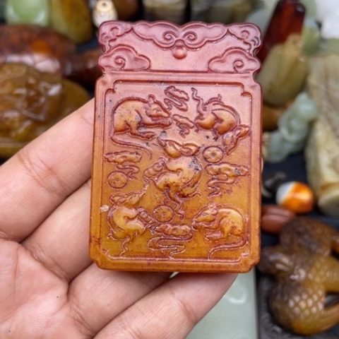 和田玉未镶嵌颈饰50