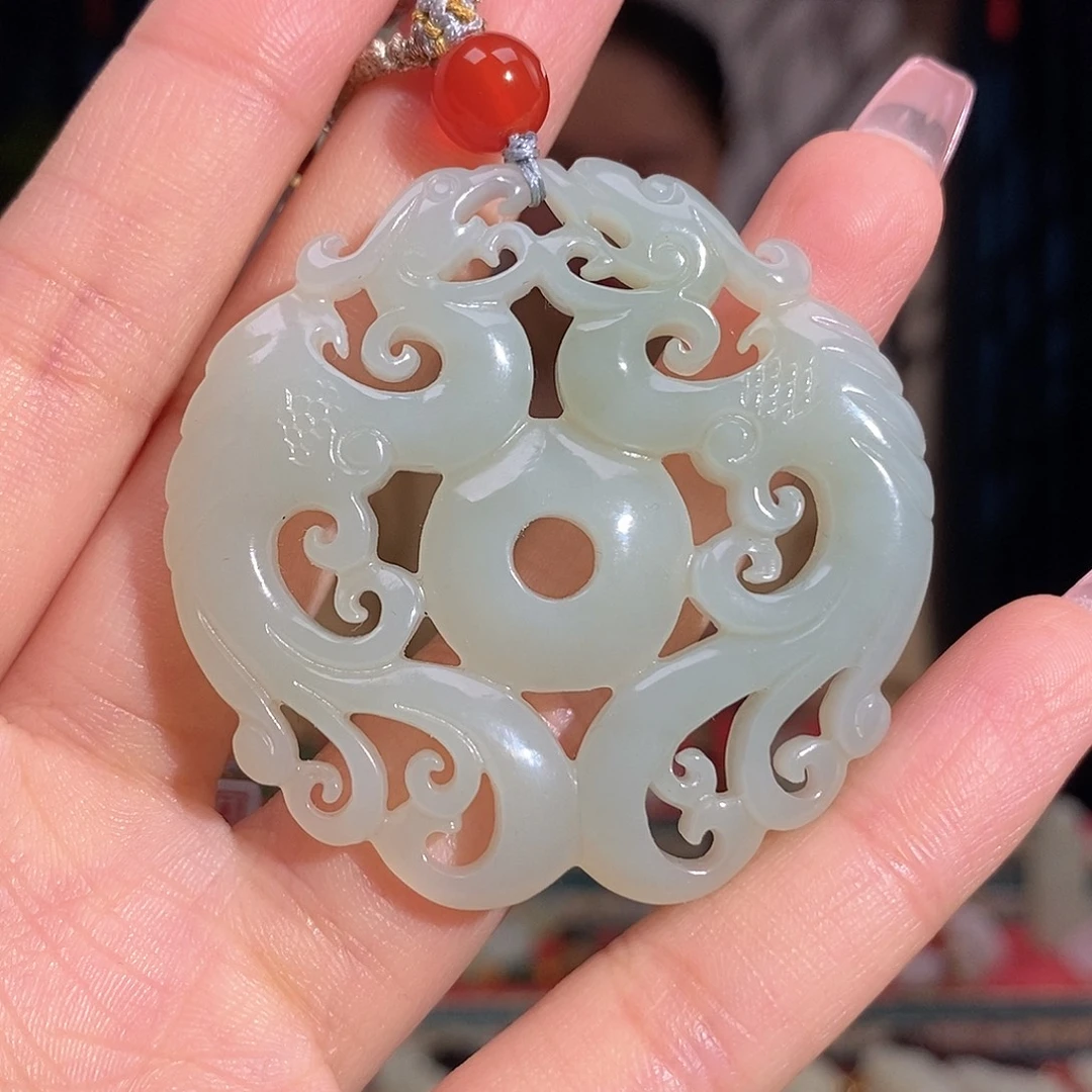 颈饰未镶嵌和田玉