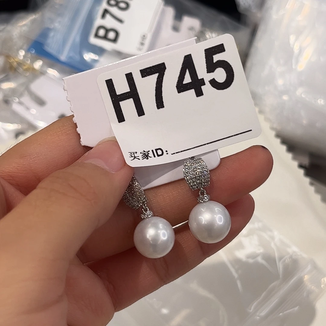 淡水珍珠耳饰合金
