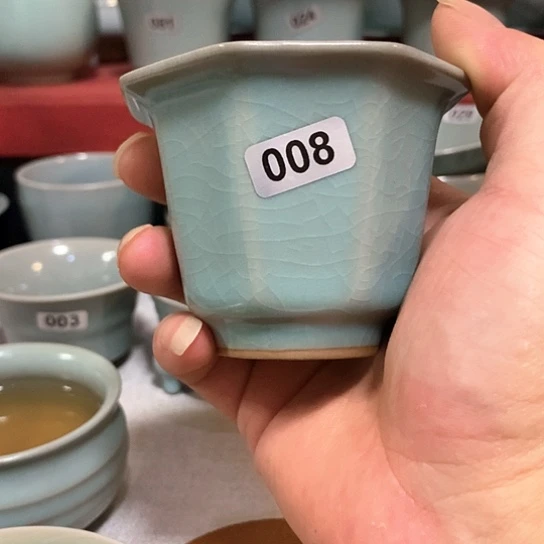 汝官窑釉色，八方杯，