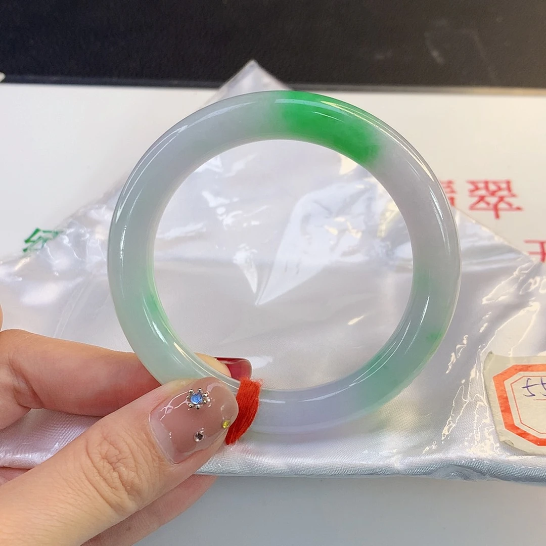 翡翠手镯未镶嵌天然翡翠A货002