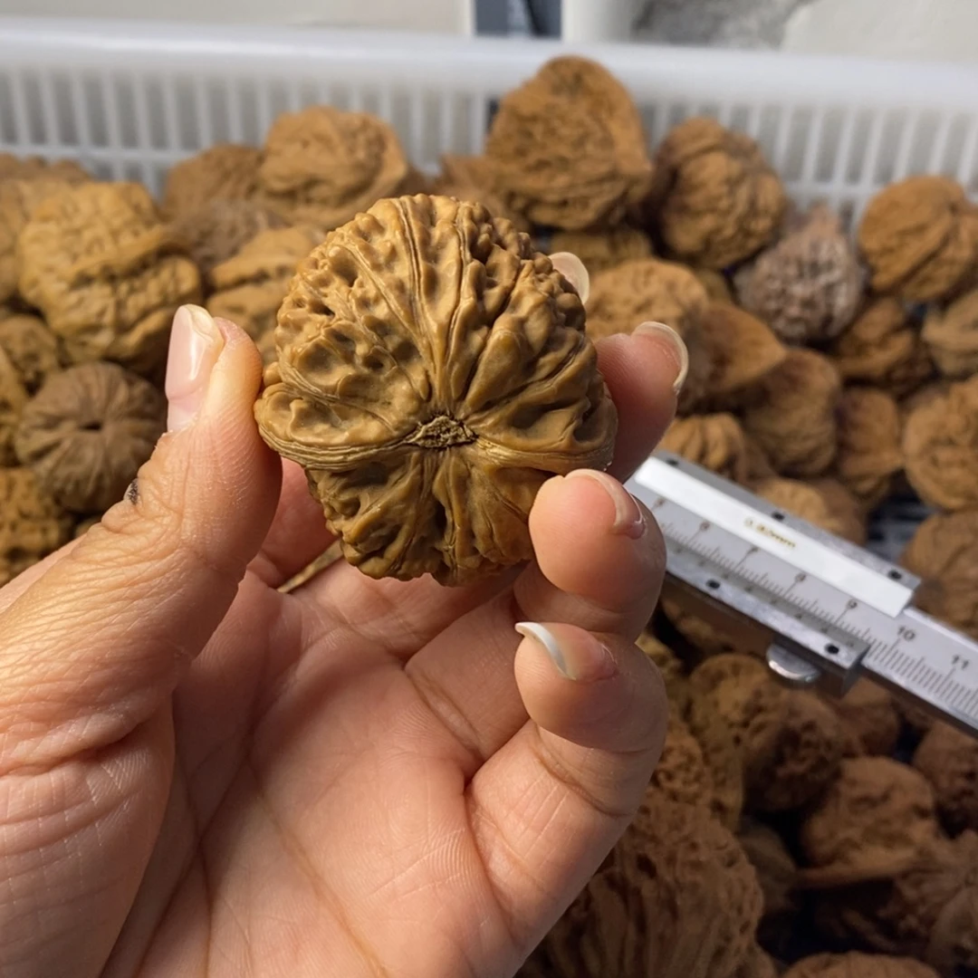 后***生吊坠文玩核桃水龙