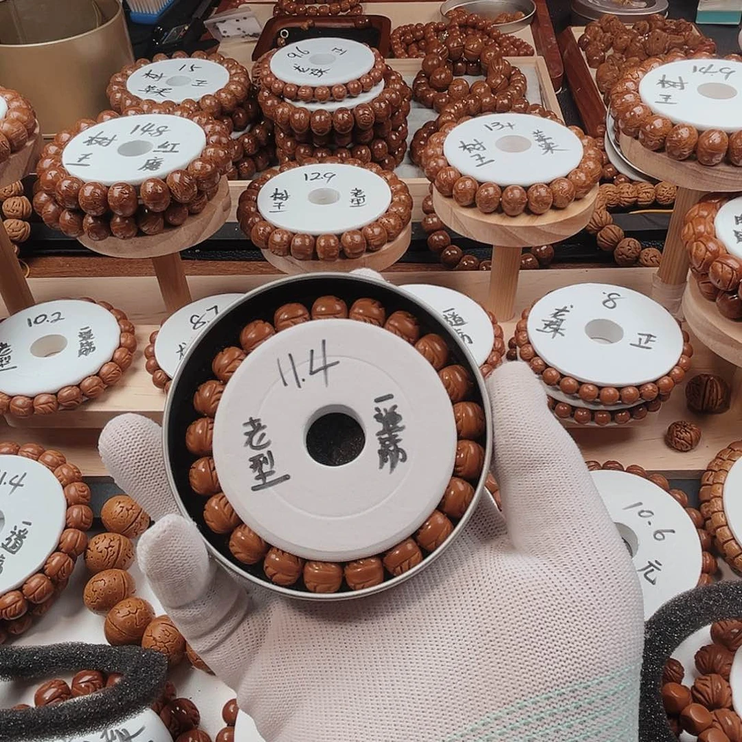 桃核手串百****情桃核手串