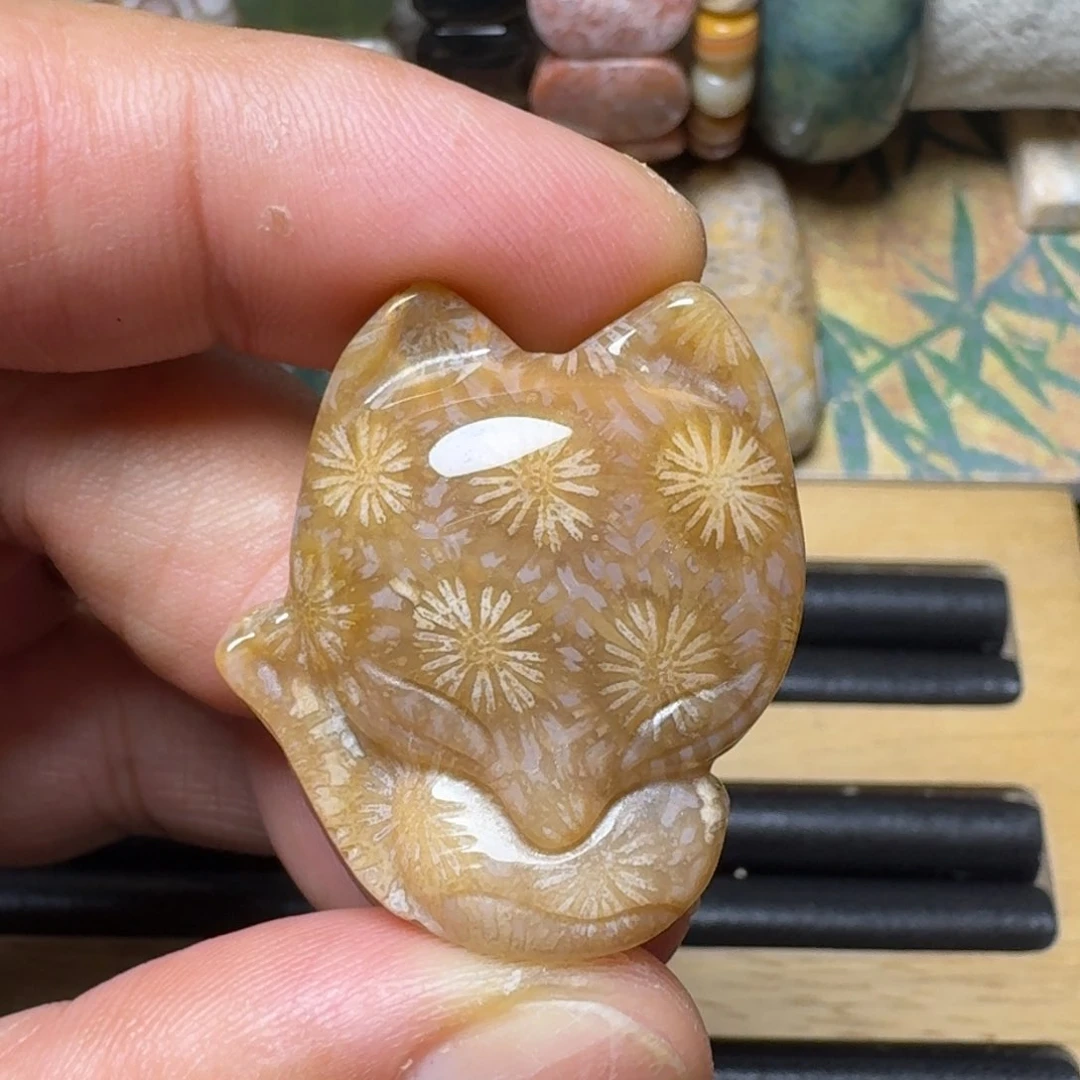 硅化玉奶酪大花狐狸未镶嵌