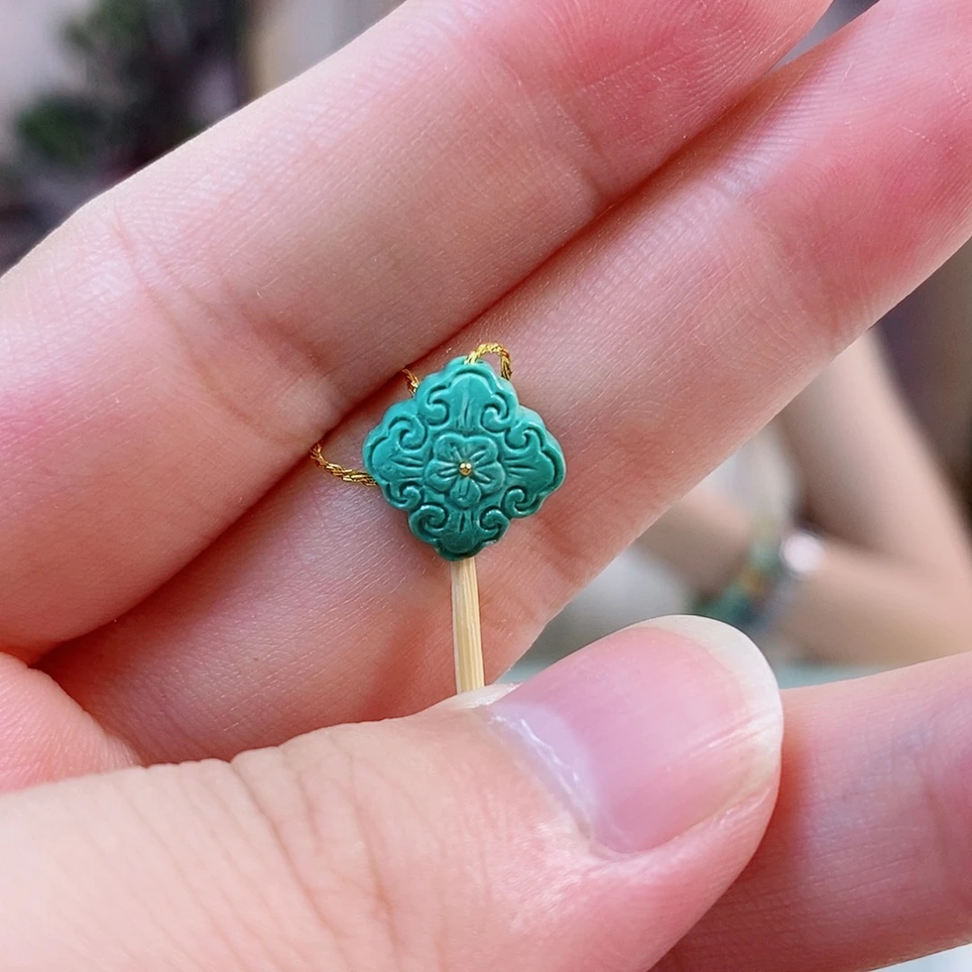 未镶嵌绿松石珠宝奇石