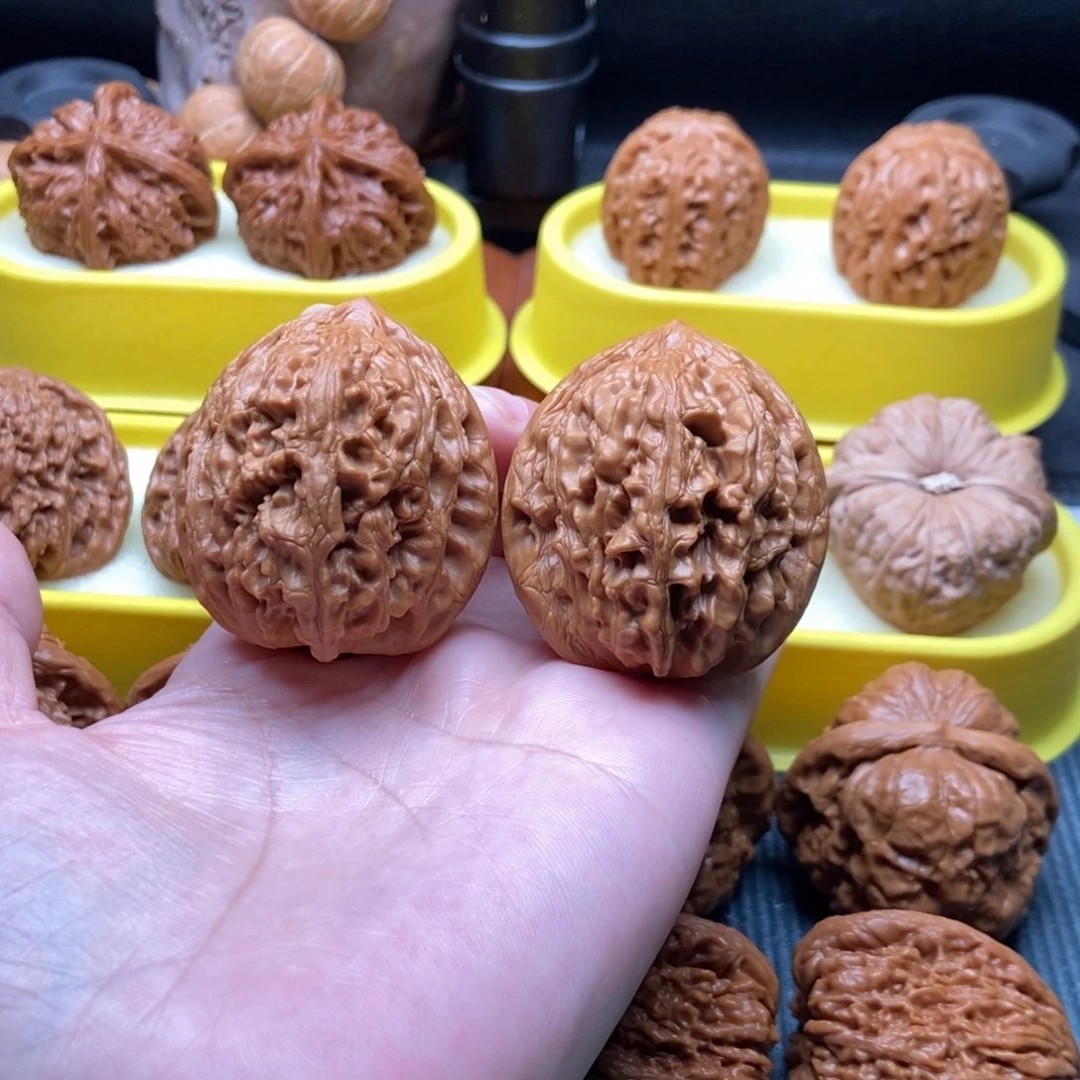 文玩核桃吊坠大沽石