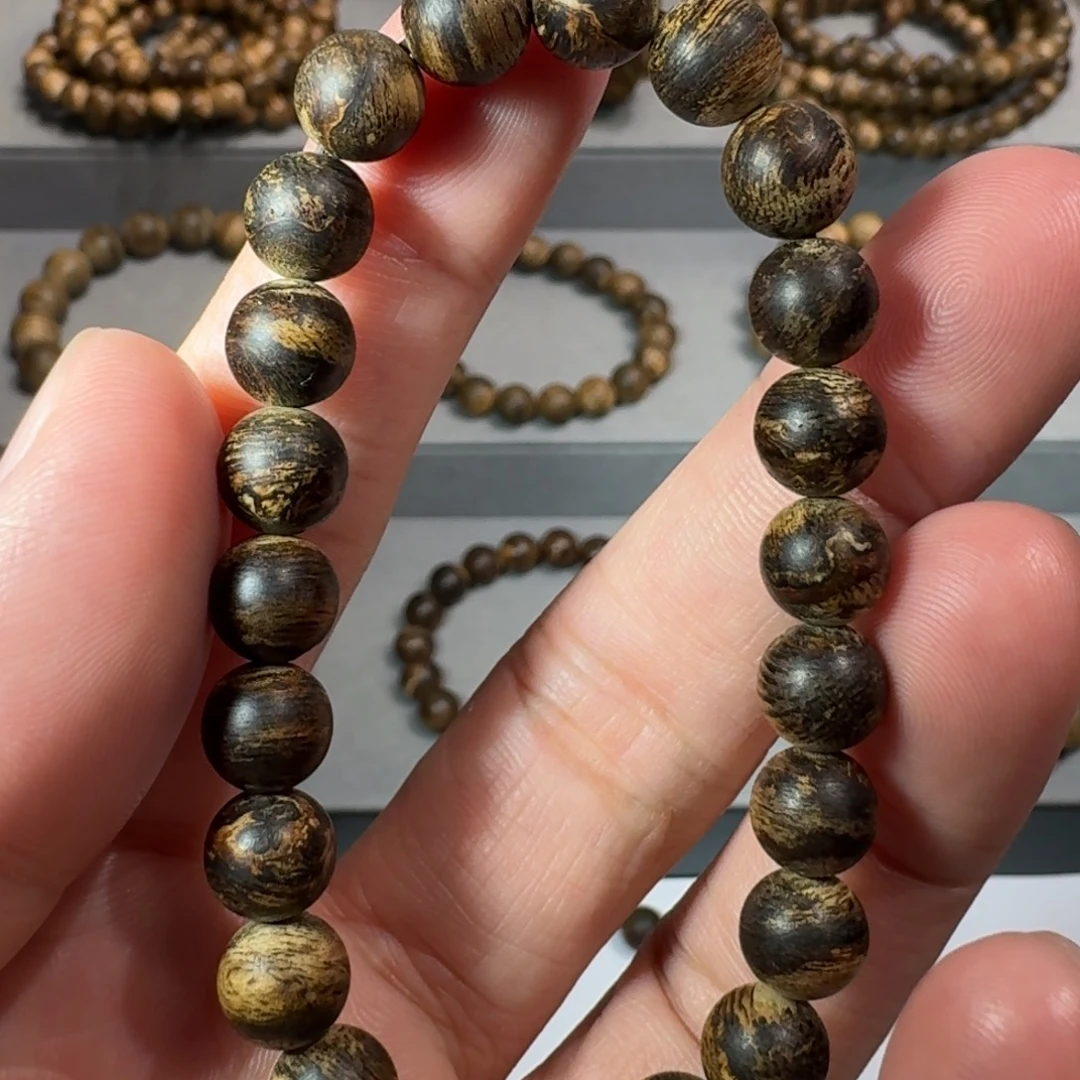 沉香碎屑沉香达拉干0.8沉水7.1克