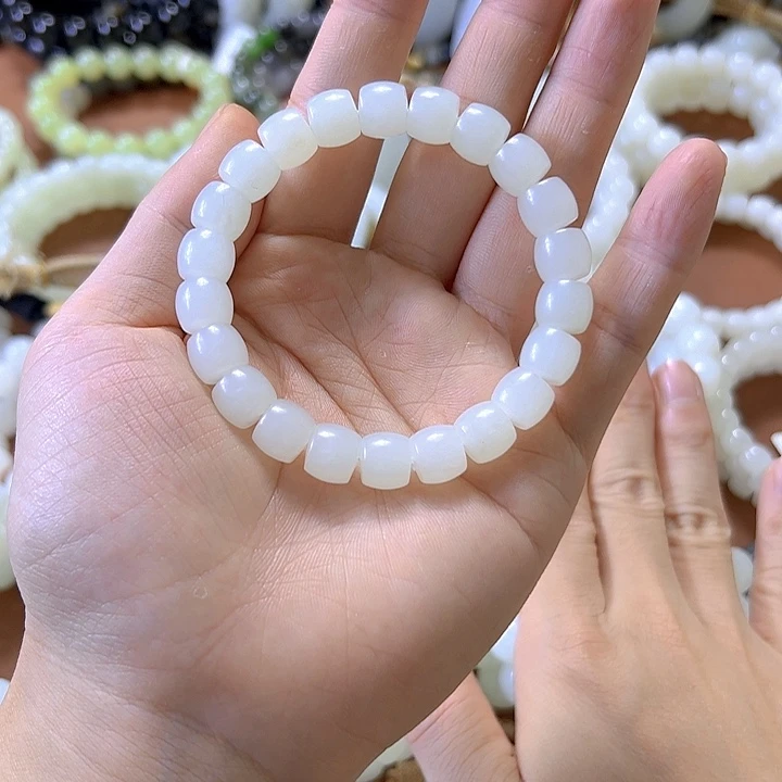 和田玉未镶嵌手串