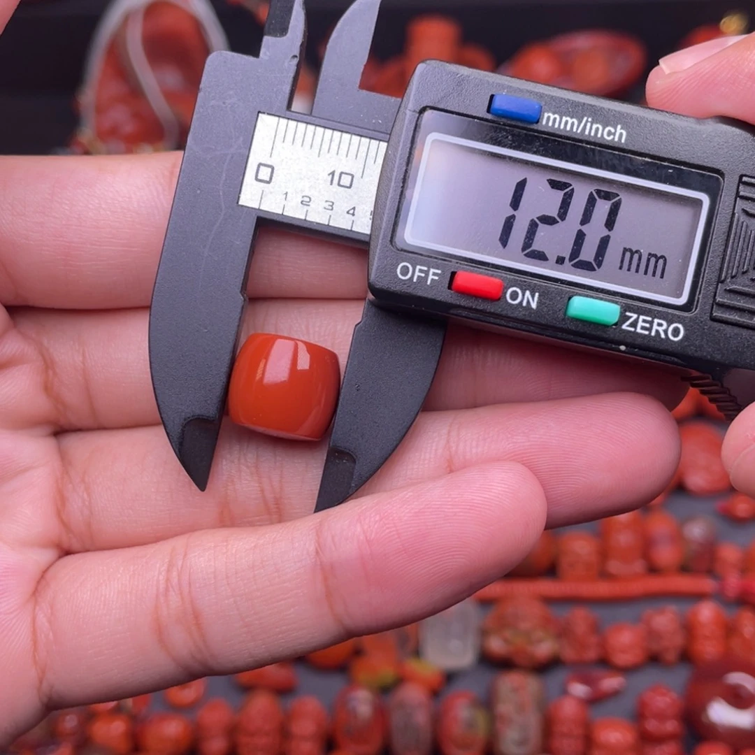 未镶嵌配饰南红玛瑙