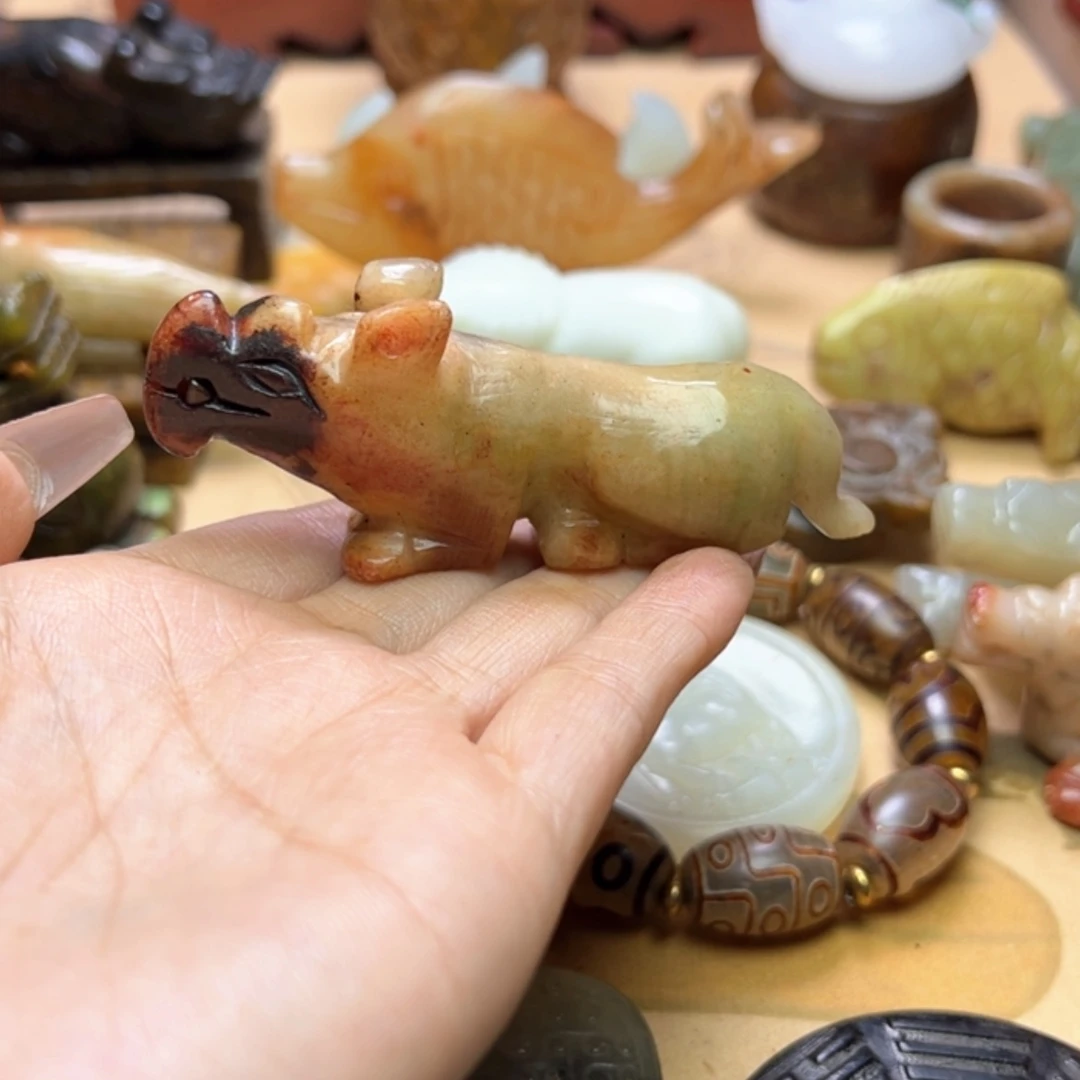 【闪购商品】蛇纹石玉颈饰未镶嵌