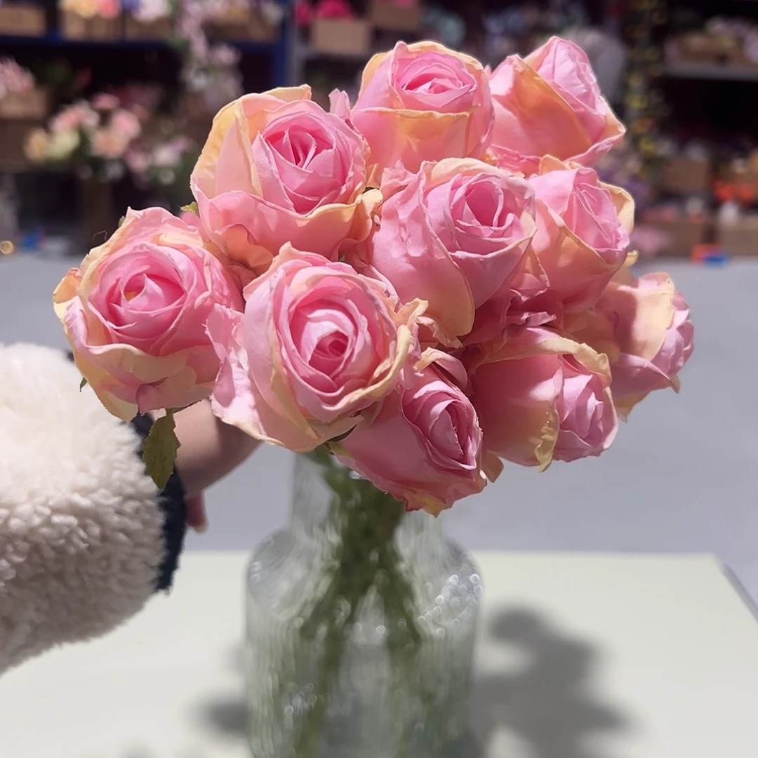 10枝泡泡玫瑰花。