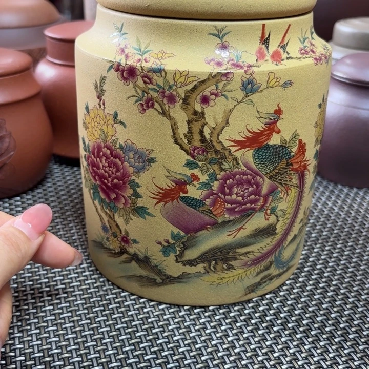 紫砂茶叶罐中高端紫砂茶叶罐