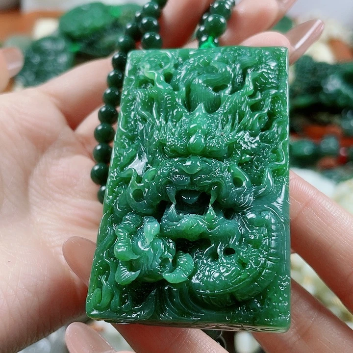 未镶嵌和田玉挂件